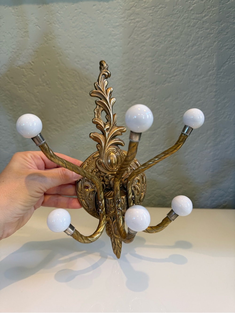 Vintage Brass Wall Hook Rack with White Ceramic Knobs - Picture 2 of 10